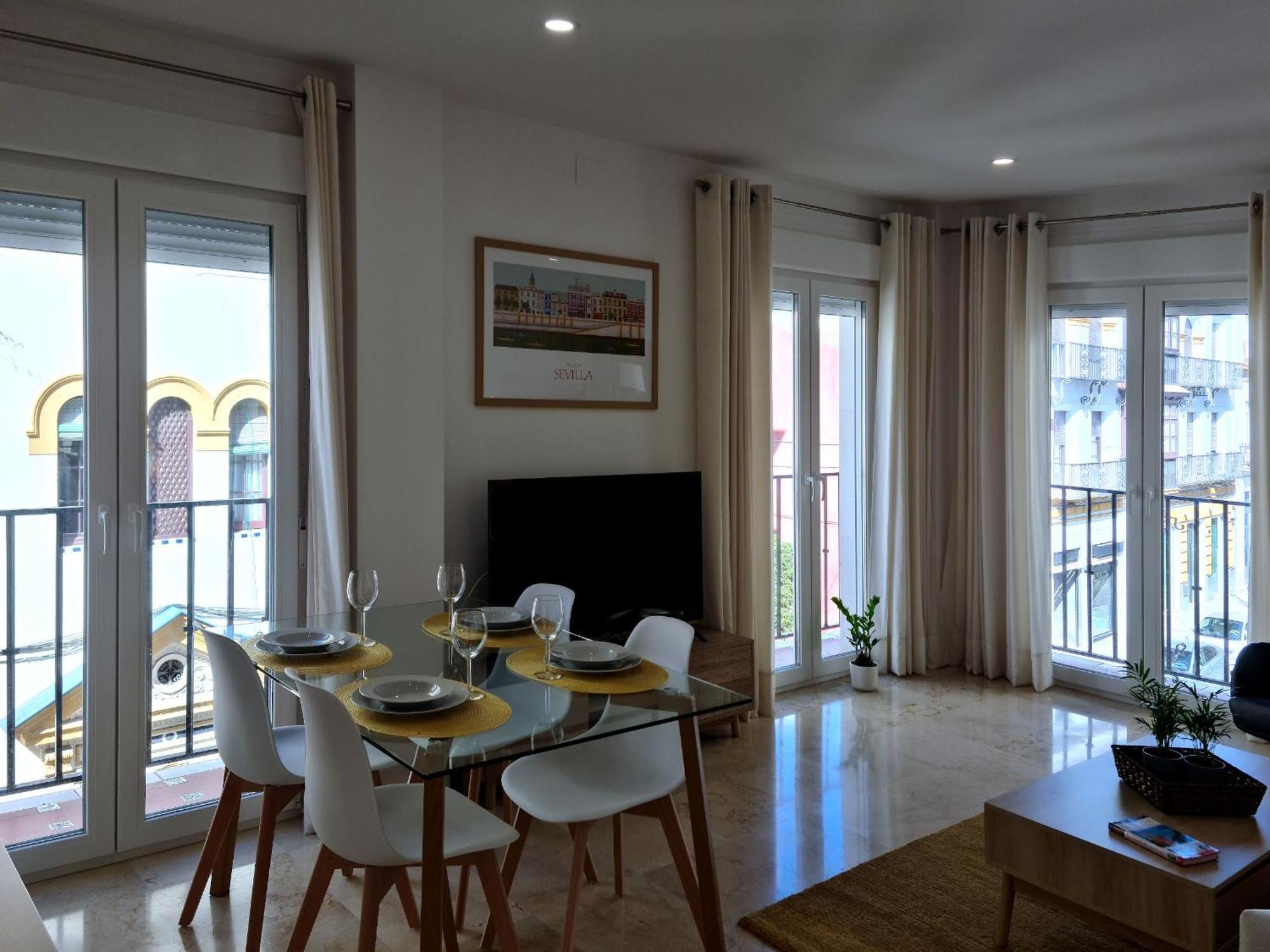 Ad21Sevilla - Suite Экстерьер фото